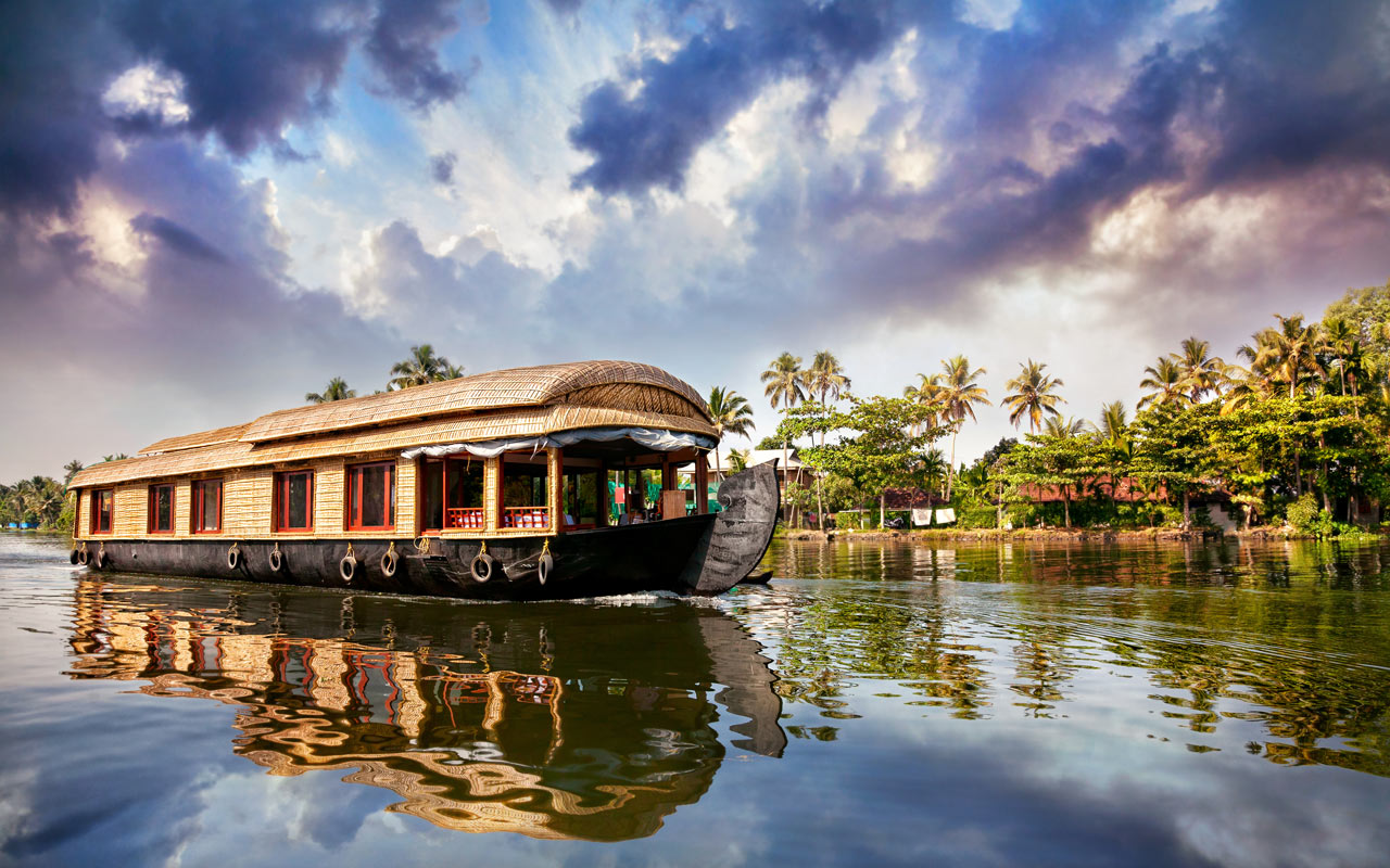 best-of-kerala1 Top 3 Kerala Travel Package to Plan Your Next Getaway Weekend