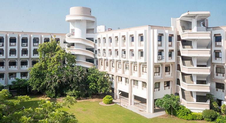 Top 10 MBA Colleges In Ahmedabad